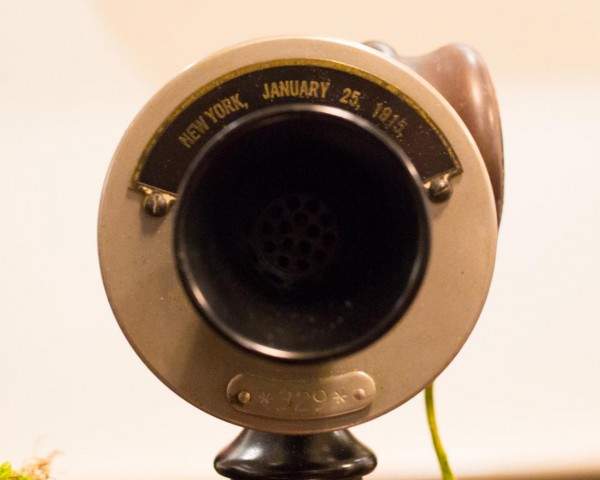 AT&amp;T 100年前启用世界上第一条电话线