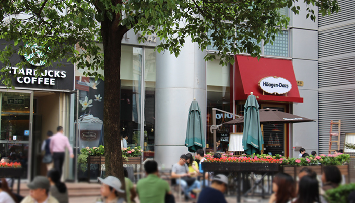 哈根达斯全球首家咖啡店开业 在上海