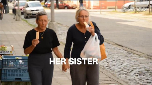 暖心故事：挪威小伙为替年近70的母亲征婚 拍了一个超级感人的视频