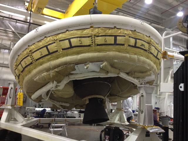 美宇航局将测试用“巨大飞碟”送人类上火星