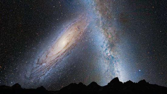 宇宙新模型：探索神秘暗物质和万有引力