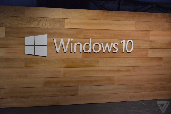 微软Windows 10硬件新品发布会