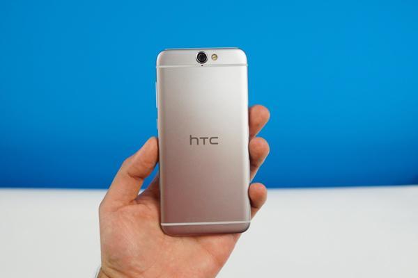 HTC抄iPhone是因为缺设计人才？
