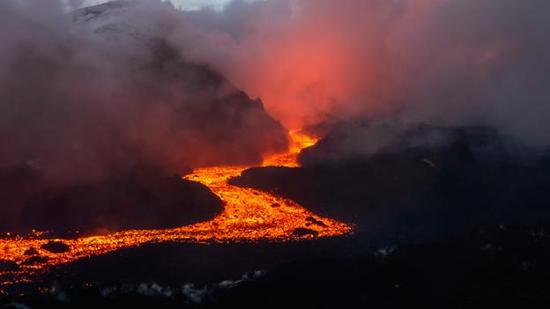 地球最严重大灭绝发生了什么：火山爆发杀光生命
