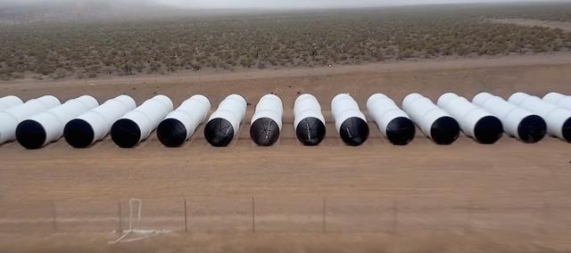 超级高铁测试轨道被运抵内华达沙漠将开始测试