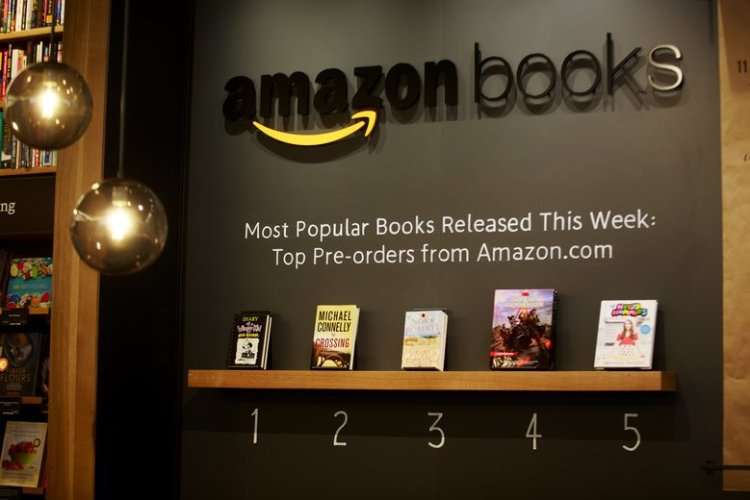 谨慎小心进军：亚马逊开设第二家实体书店