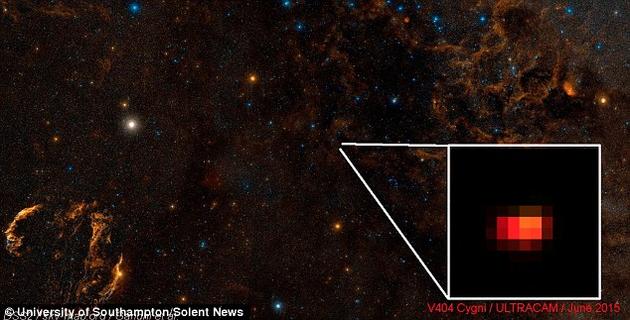 天文学家观测7800光年黑洞喷流：能量1000颗恒星