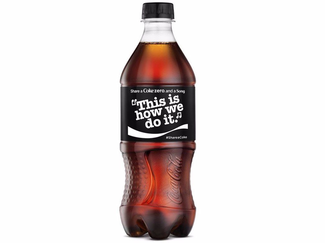 可口可乐要在美国推歌词瓶了，能继续玩得转么？