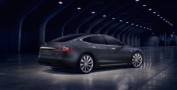 特斯拉更新Model S车型 充电更快续航更长