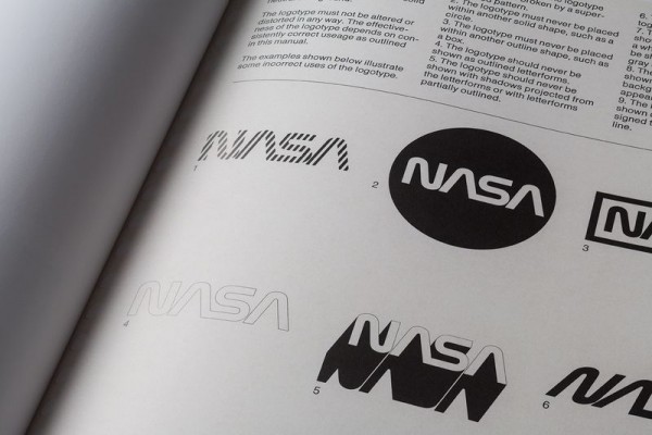 重新印刷的NASA图形标准手册正式发售