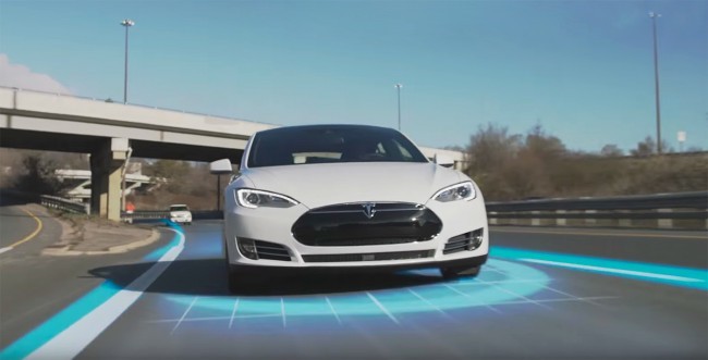 无人车大盘点：在自动驾驶研发上，汽车公司和科技公司谁跑的更快？