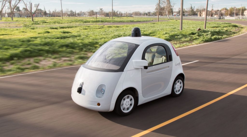 Google 无人驾驶汽车不仅要变得更加智能，还要变得更加“礼貌”