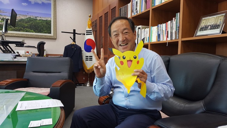 一路向北！为玩《Pokémon Go》韩国玩家向北纬38°线进发……