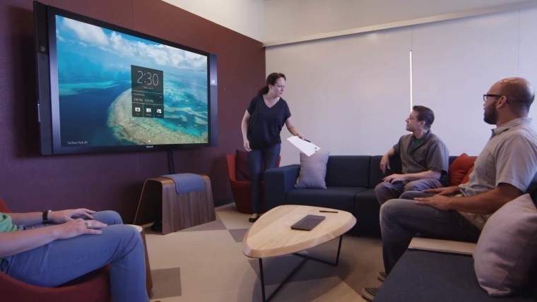 微软 Surface Hub 受到客户追捧，企业生产力好帮手