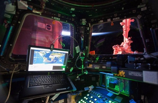 宇航员镜头里的世界：超美宇宙空间站