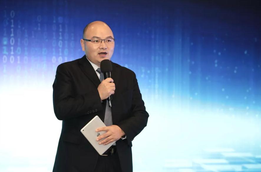 构建智能联接，驱动智慧未来